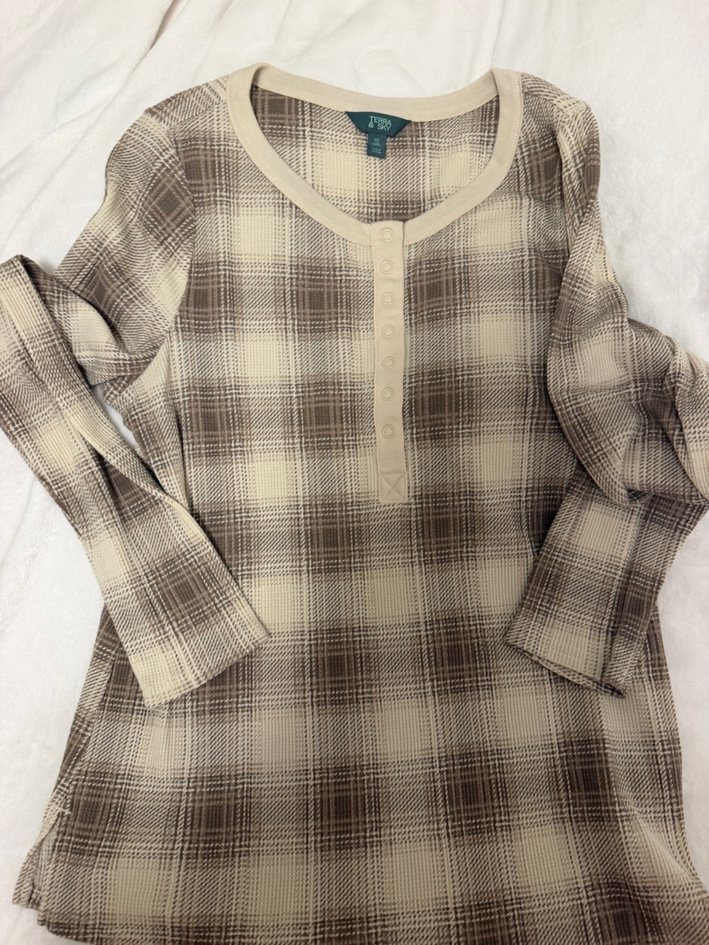 Terra & Sky Beige and Brown Plaid Long-Sleeve Henley Top
